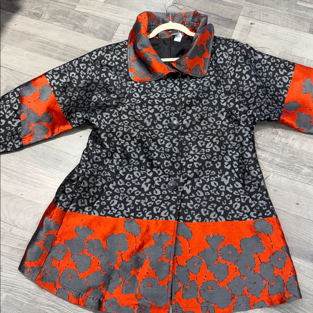 Black & Red Patterned Button-Up Jacket - image 2